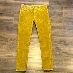Levi Women’s Mustard Corduroy Jeans